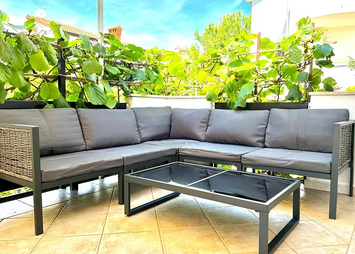 Corinne Garden Residence