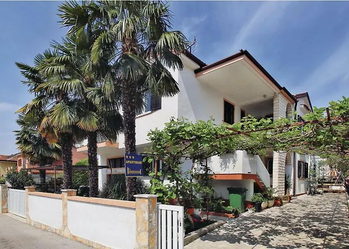 Corinne Garden Residence