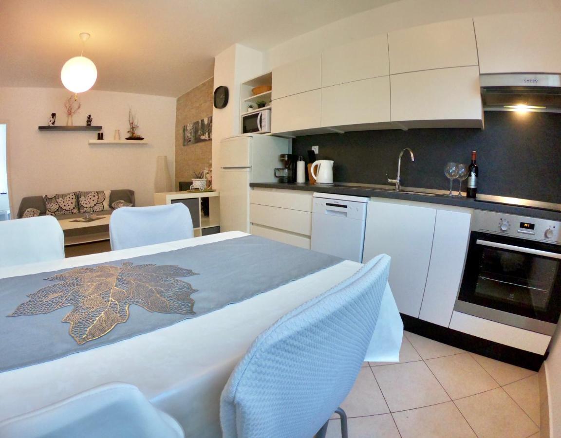 Corinne Garden Appartement